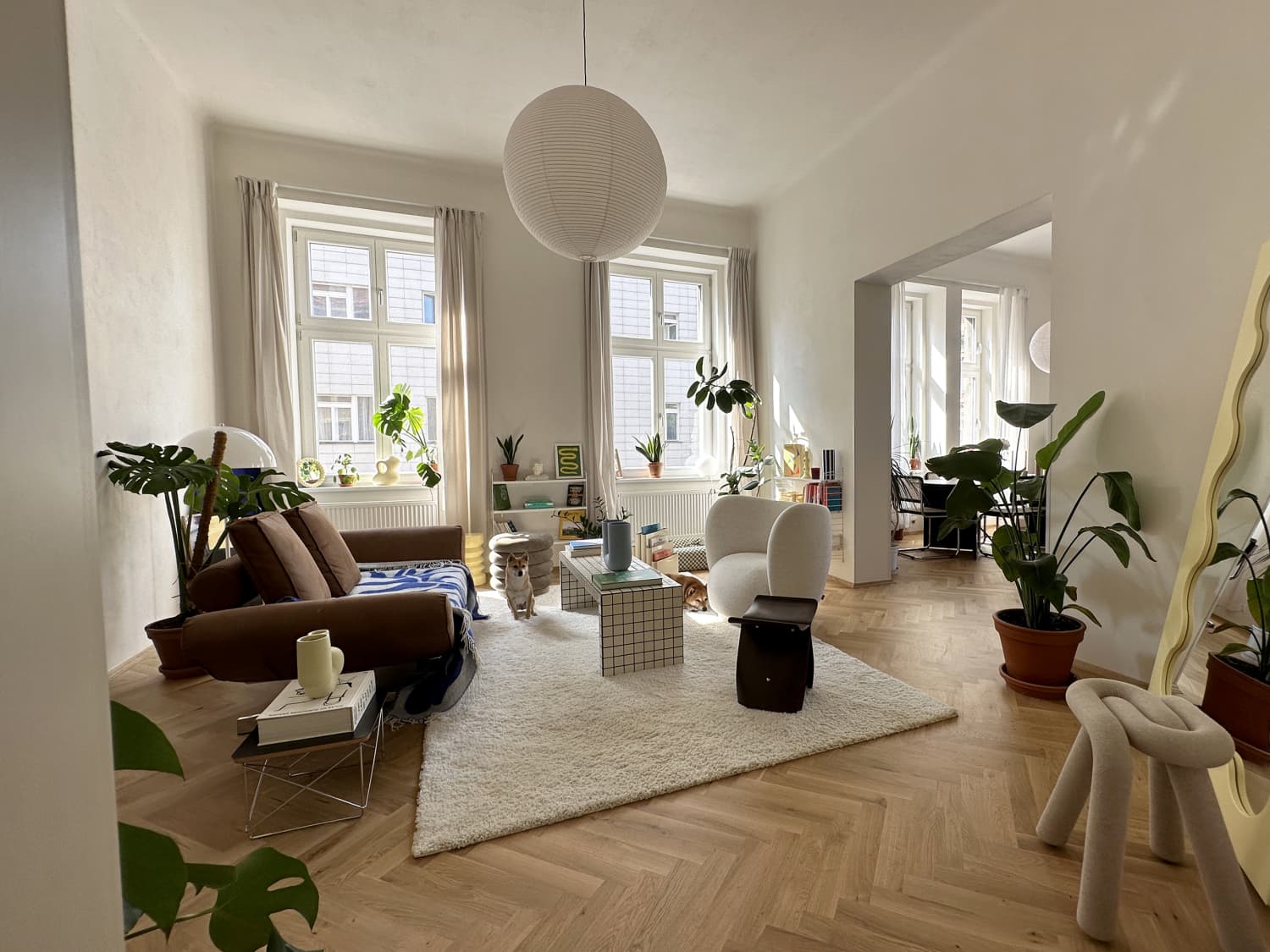 9 Noguchi Style Paper Lantern Decorating Ideas Apartment Therapy